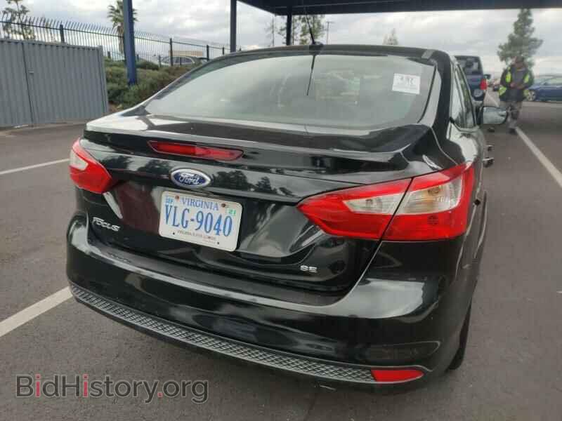 2013 Ford Focus - VIN: 1FADP3F24DL272097 - Photo 8