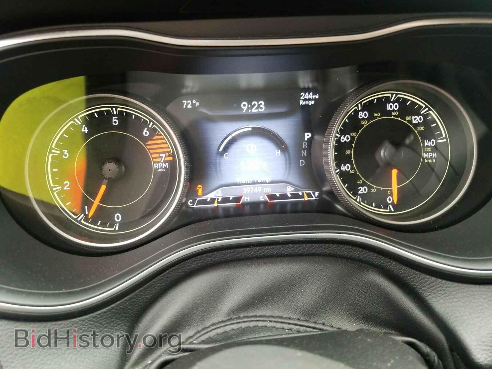 2019 Jeep Cherokee - VIN: 1C4PJLDB4KD302525 - Фото 5