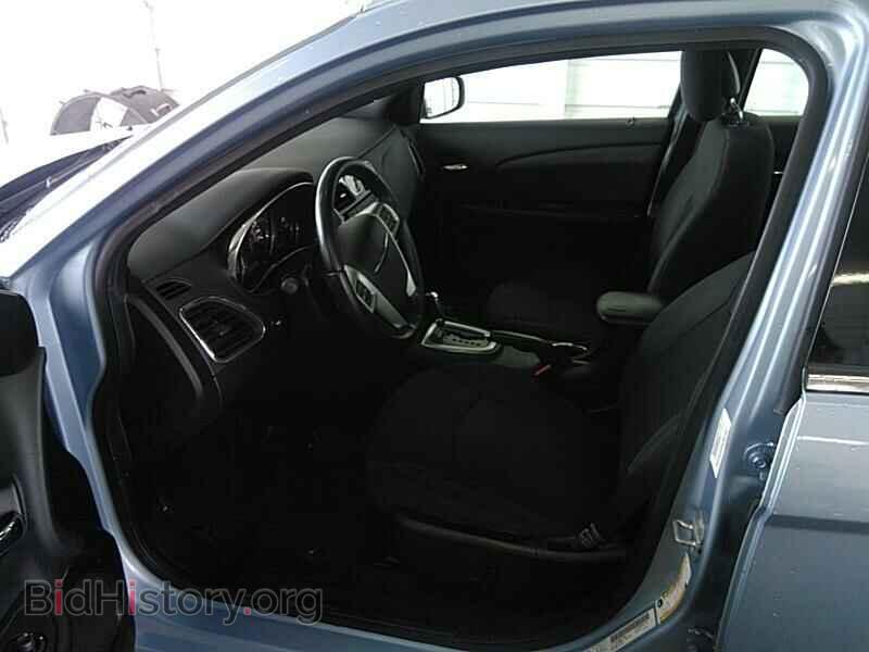 2013 Chrysler 200 - VIN: 1C3CCBBB6DN713920 - Фото 3