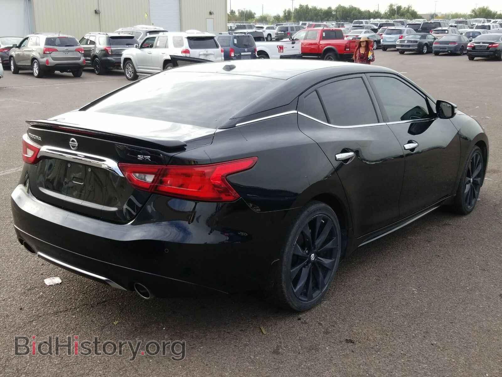 2017 Nissan Maxima - VIN: 1N4AA6AP2HC422111 - Photo 2