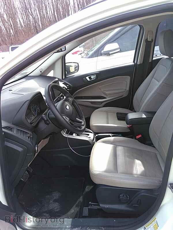 2019 Ford EcoSport - VIN: MAJ6S3KL6KC296601 - Фото 3