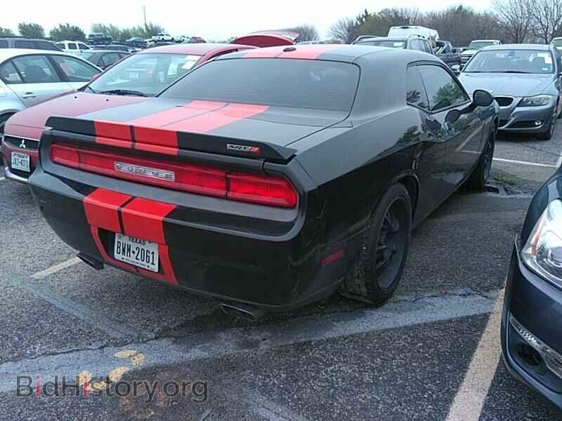 2010 Dodge Challenger - VIN: 2B3CJ7DW0AH109574 - Photo 2