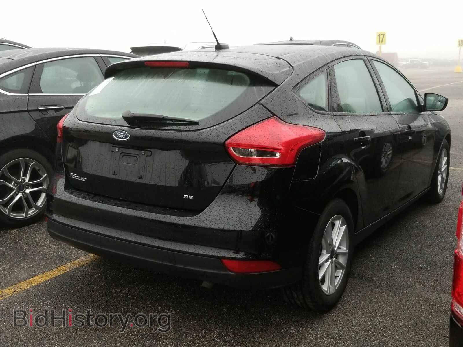 2018 Ford Focus - VIN: 1FADP3K29JL324325 - Фото 2