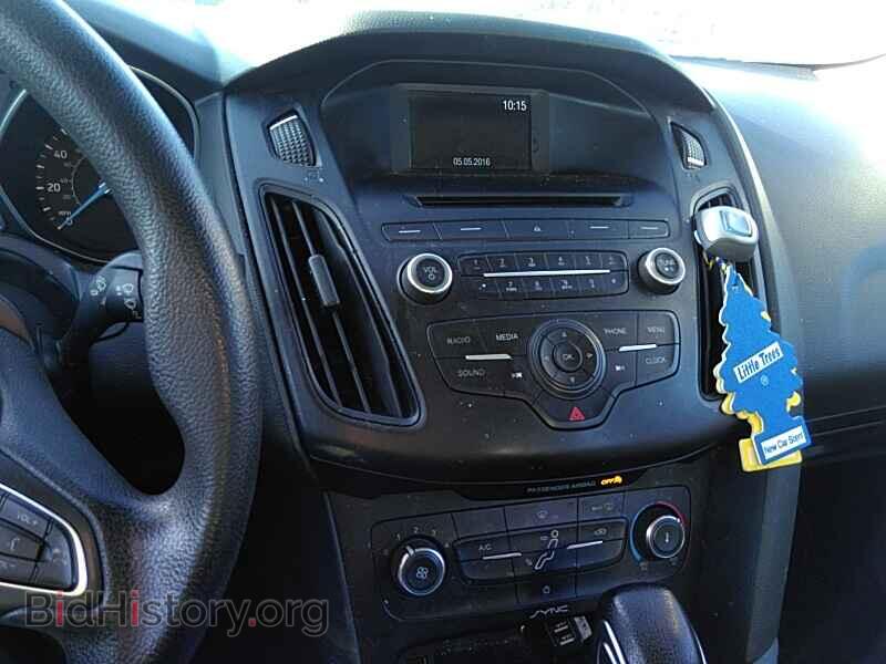 2016 Ford Focus - VIN: 1FADP3E28GL331156 - Фото 4