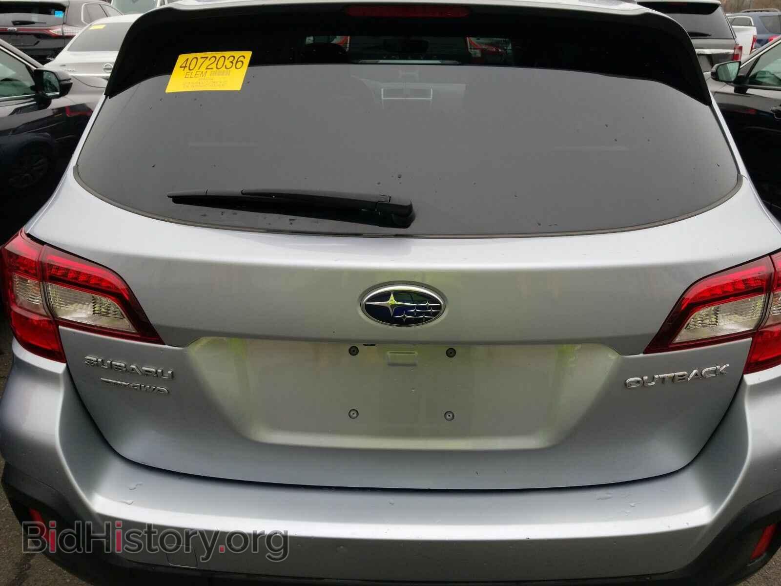 2018 Subaru Outback - VIN: 4S4BSAFC7J3315836 - Фото 7