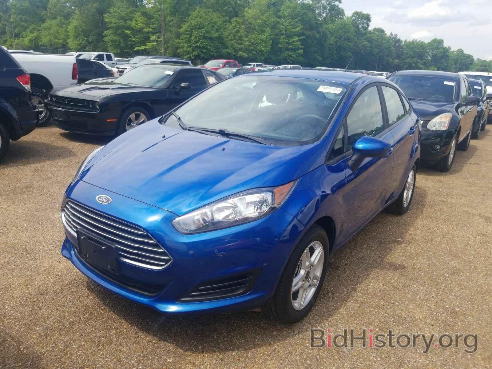 Photo 3FADP4BJ7KM151949 - Ford Fiesta 2019