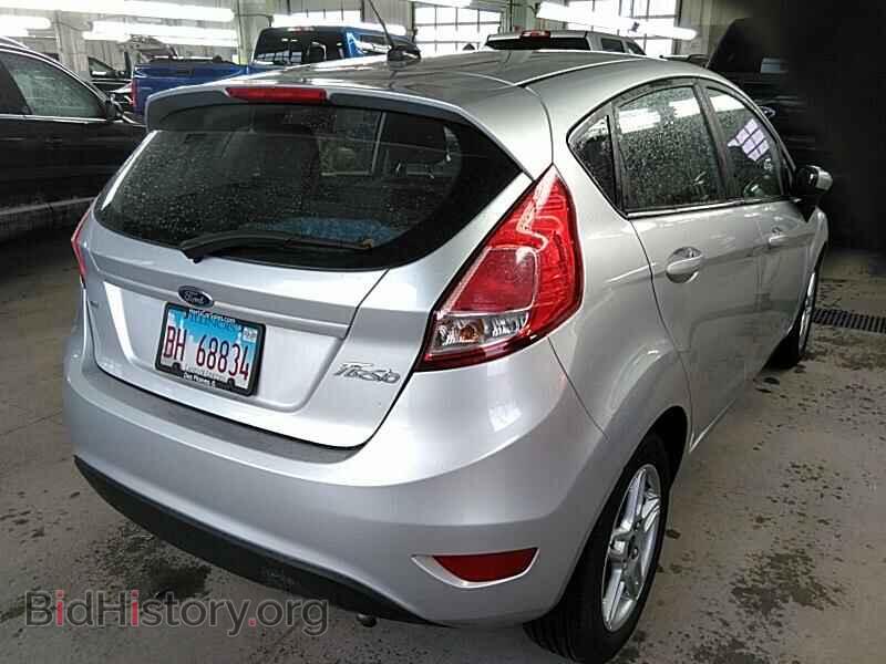 2017 Ford Fiesta - VIN: 3FADP4EJ6HM135472 - Фото 2