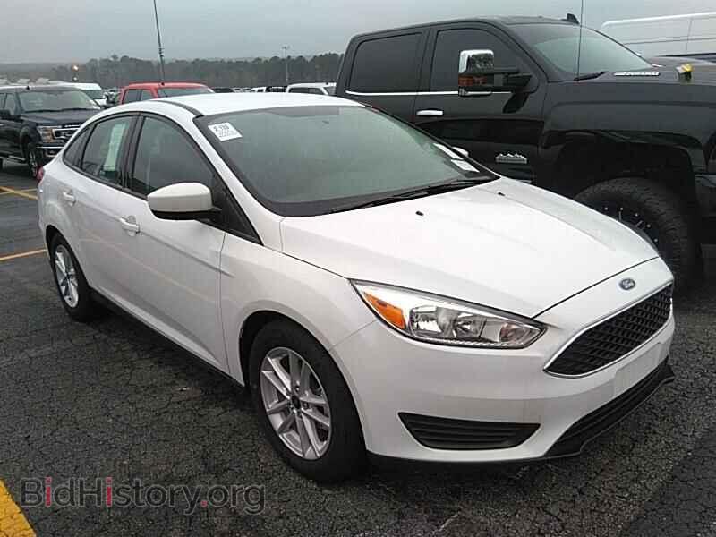 2018 Ford Focus - VIN: 1FADP3F22JL307585 - Фото 8
