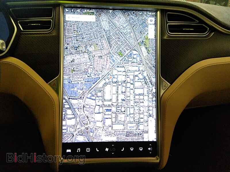 2017 Tesla Model S - VIN: 5YJSA1E14HF193196 - Фото 4