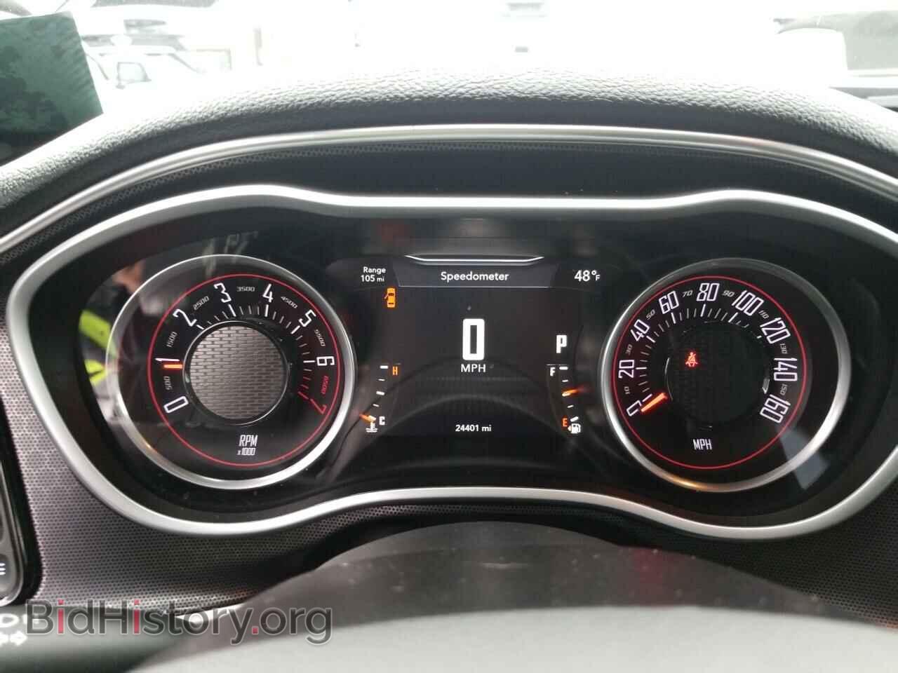 2016 Dodge Challenger - VIN: 2C3CDZAG6GH330267 - Photo 5