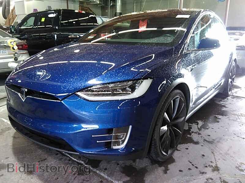 Фотография 5YJXCAE41GF000334 - Tesla Model X 2016