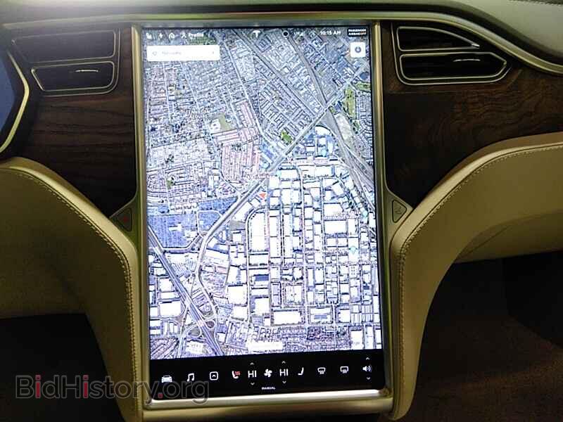 2017 Tesla Model S - VIN: 5YJSA1E20HF221519 - Фото 4