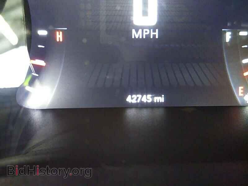 2015 Dodge Challenger - VIN: 2C3CDZBT5FH727379 - Photo 5