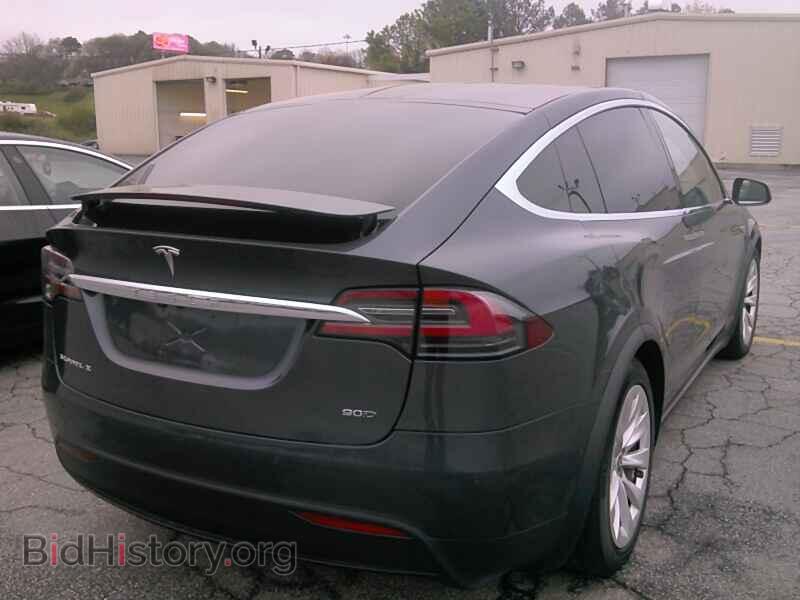 2016 Tesla Model X - VIN: 5YJXCBE27GF004229 - Фото 2