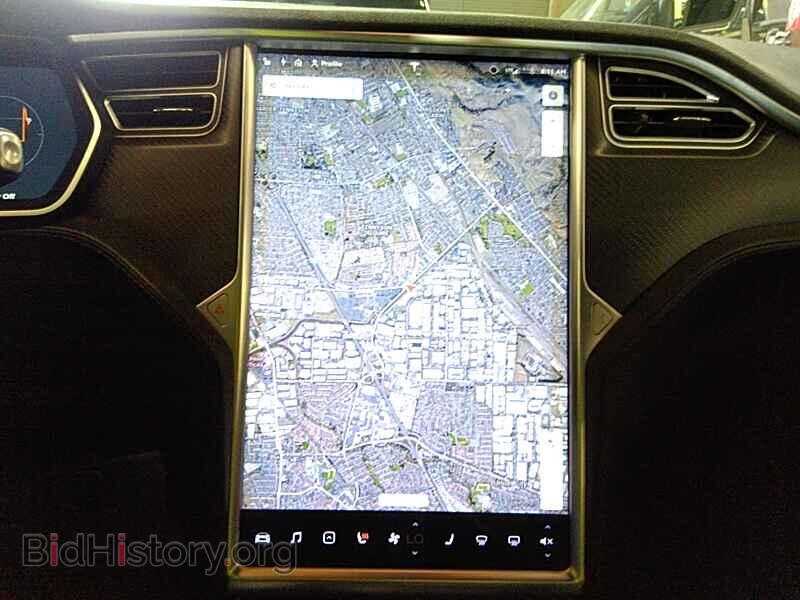 2017 Tesla Model S - VIN: 5YJSA1E29HF187984 - Фото 4