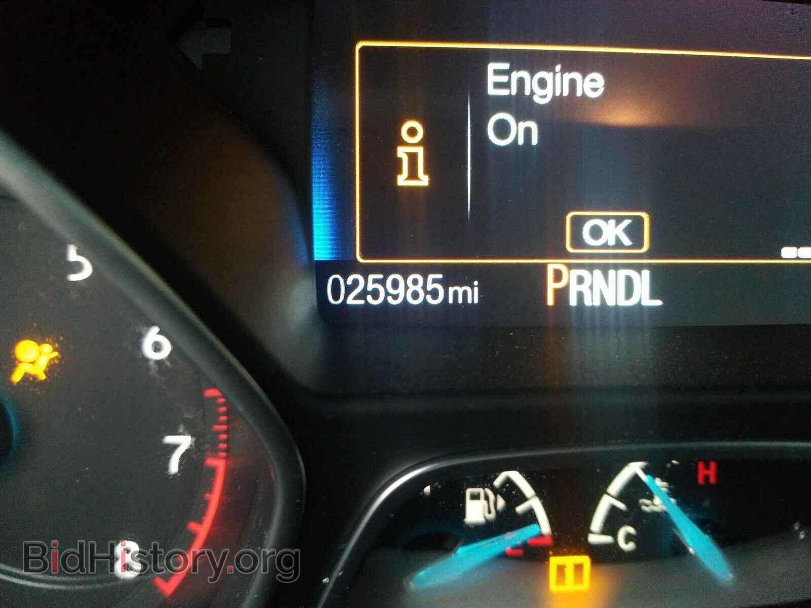 2018 Ford Focus - VIN: 1FADP3K25JL239708 - Фото 5