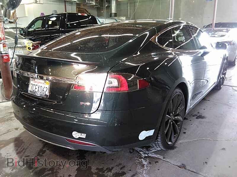 2013 Tesla Model S - VIN: 5YJSA1DP9DFP18625 - Photo 2
