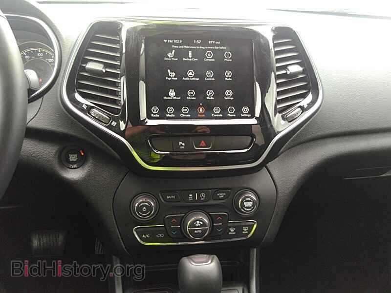 2019 Jeep Cherokee - VIN: 1C4PJLDB1KD415901 - Фото 4