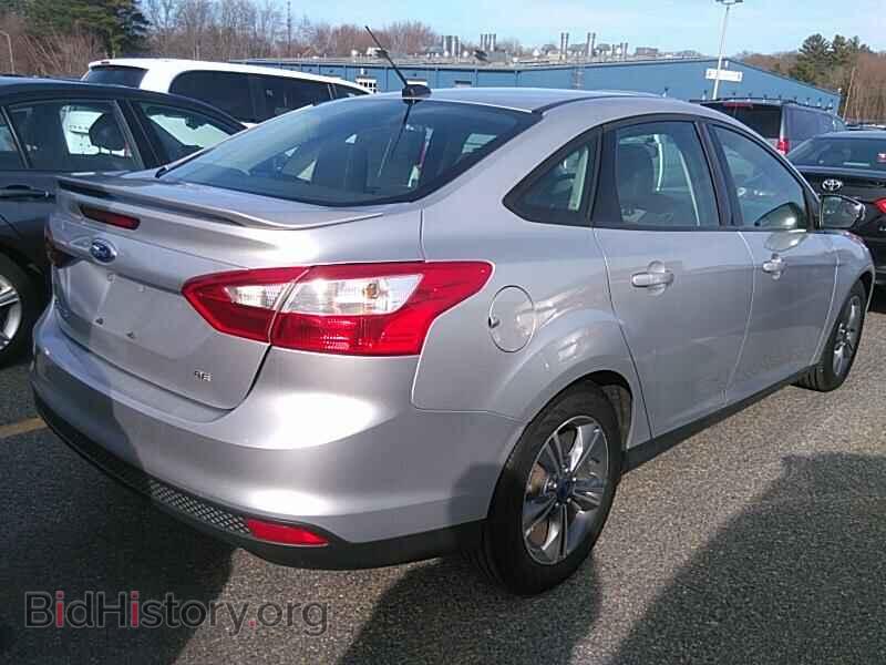 2014 Ford Focus - VIN: 1FADP3F27EL171797 - Фото 2