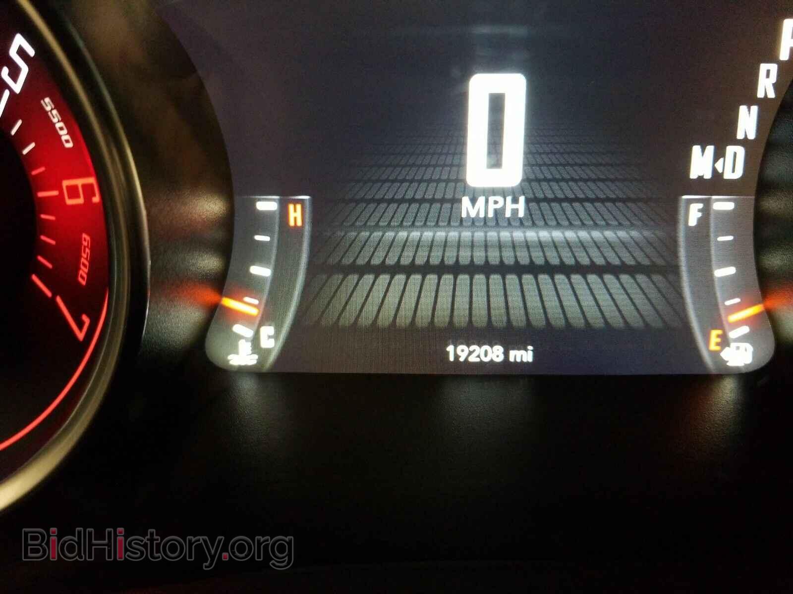2017 Dodge Challenger - VIN: 2C3CDZBT6HH578662 - Фото 12