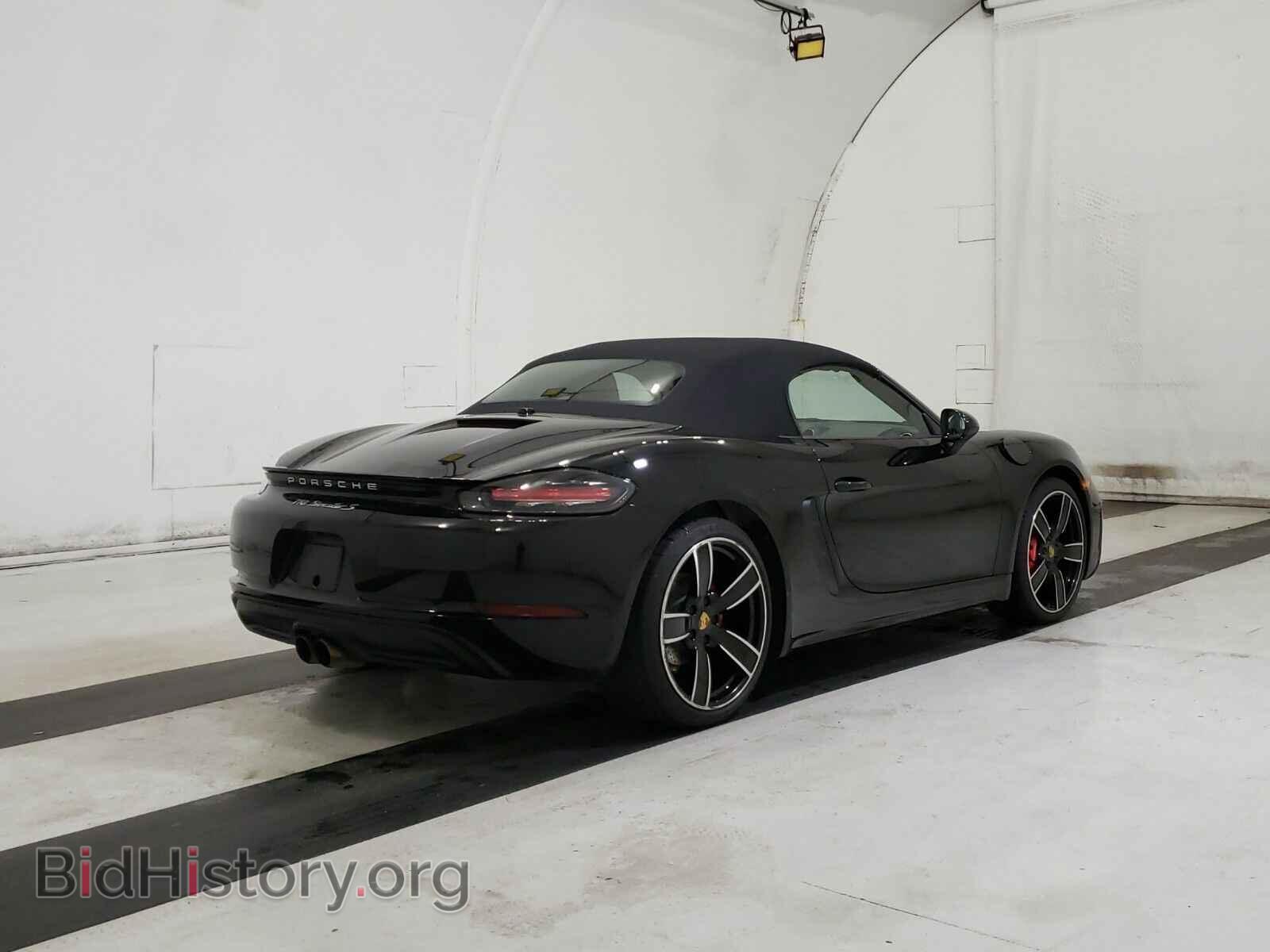 2019 Porsche 718 Boxster - VIN: WP0CB2A84KS228775 - Фото 4