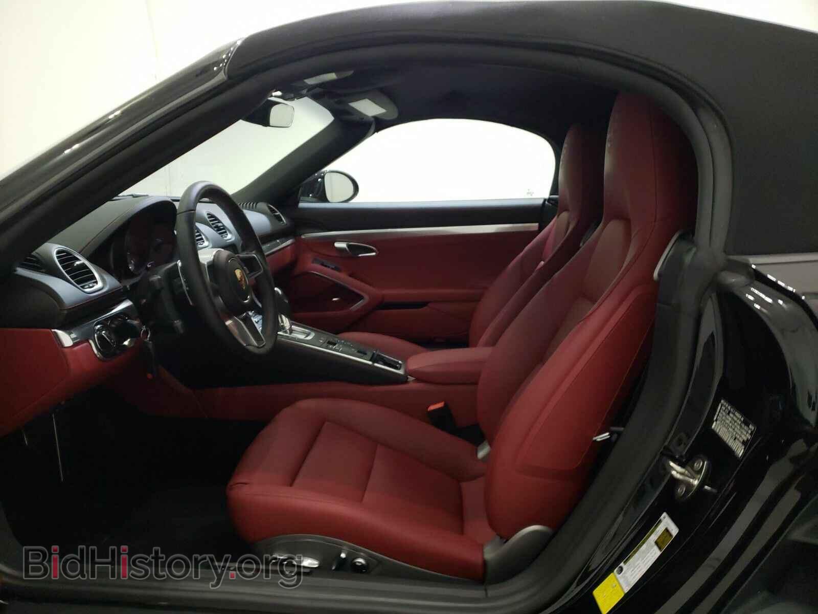 2019 Porsche 718 Boxster - VIN: WP0CB2A84KS228775 - Фото 7