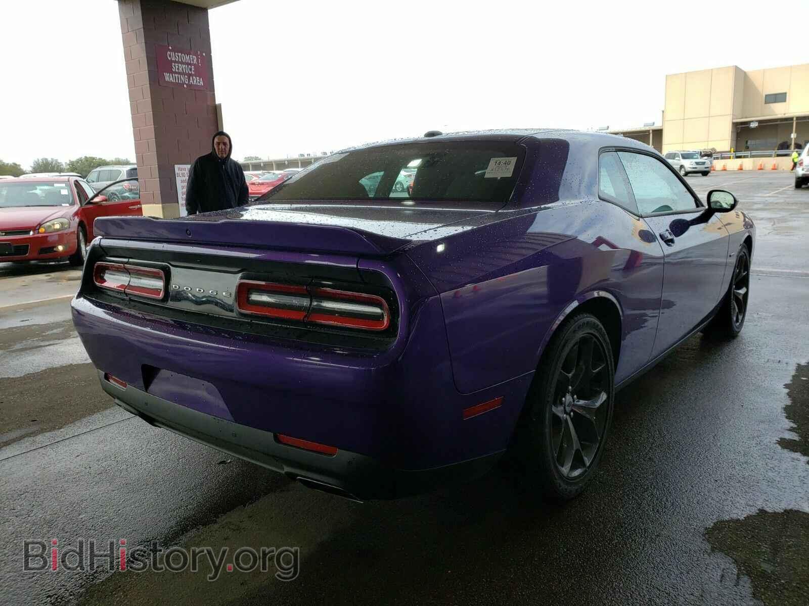 2019 Dodge Challenger - VIN: 2C3CDZBT6KH704641 - Фото 2