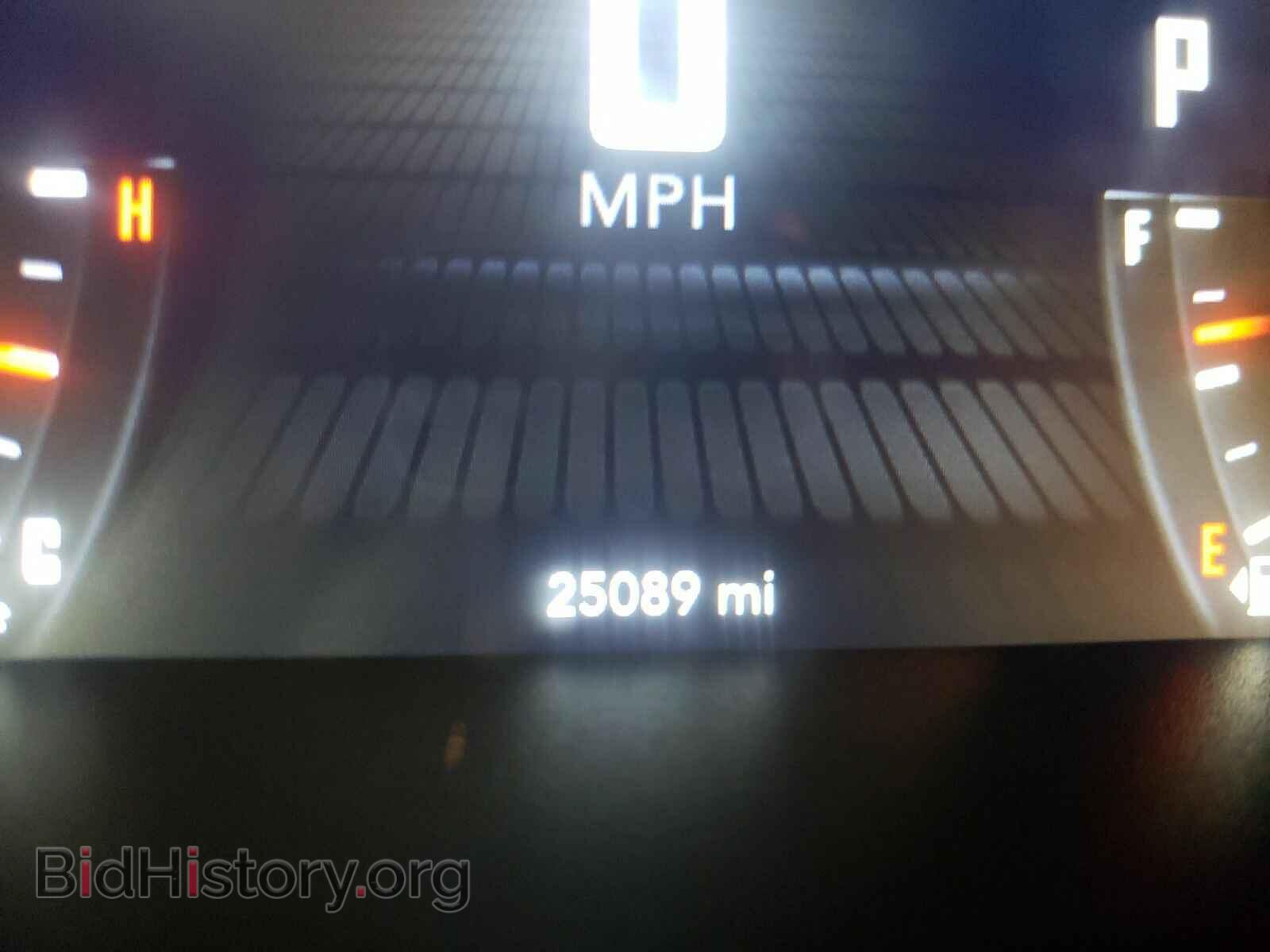 2019 Dodge Challenger - VIN: 2C3CDZAG1KH616276 - Фото 5