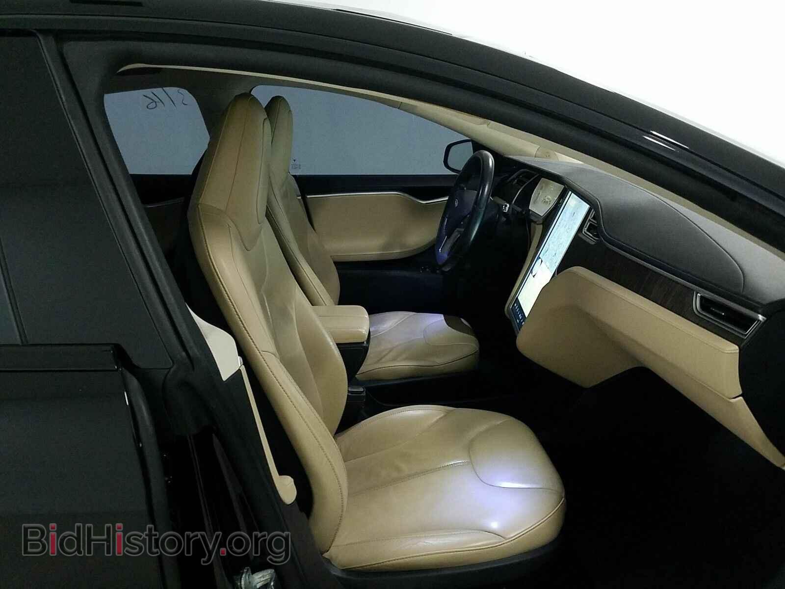 2013 Tesla Model S - VIN: 5YJSA1CP2DFP27796 - Photo 8