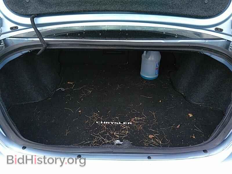 2012 Chrysler 200 - VIN: 1C3CCBBG2CN160600 - Фото 7