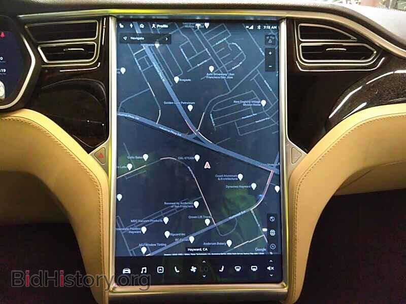 2014 Tesla Model S - VIN: 5YJSA1S18EFP59005 - Фото 4