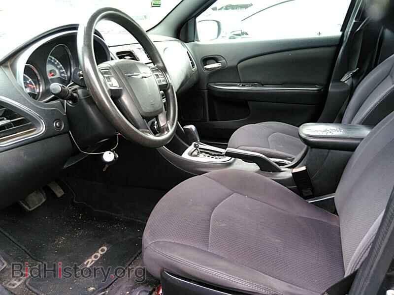 2012 Chrysler 200 - VIN: 1C3CCBAB0CN202977 - Фото 3