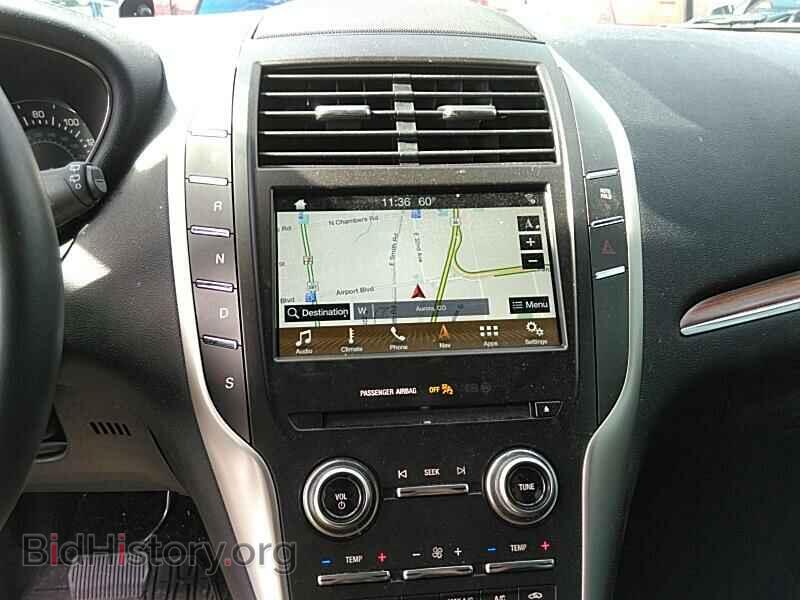 2018 Lincoln MKC - VIN: 5LMCJ2D97JUL31000 - Photo 4