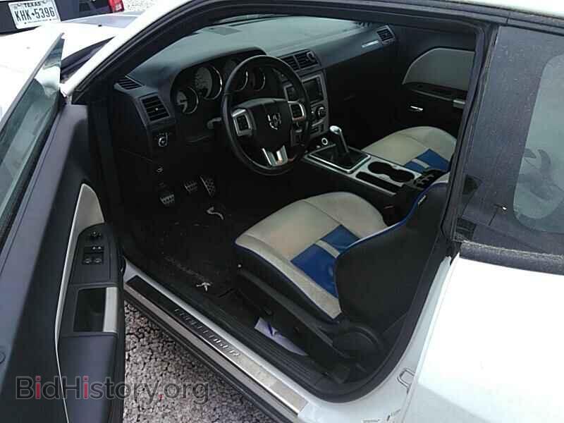 2011 Dodge Challenger - VIN: 2B3CJ7DJ4BH509854 - Фото 3