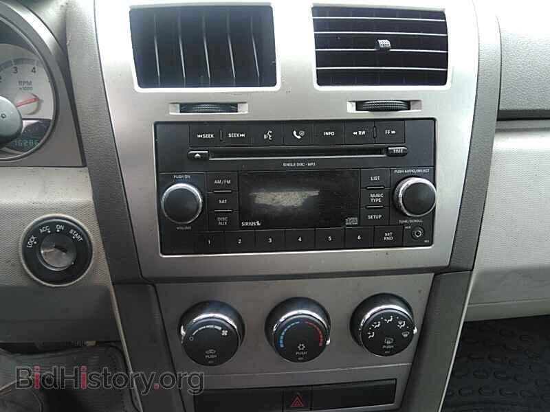 2009 Dodge Avenger - VIN: 1B3LC46B09N549056 - Фото 4