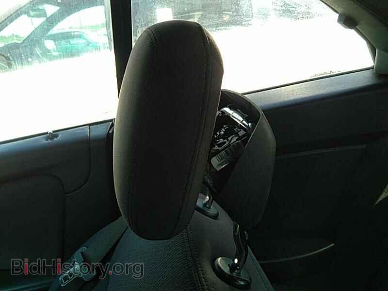 2013 Chrysler 200 - VIN: 1C3BCBEB4DN592313 - Photo 9