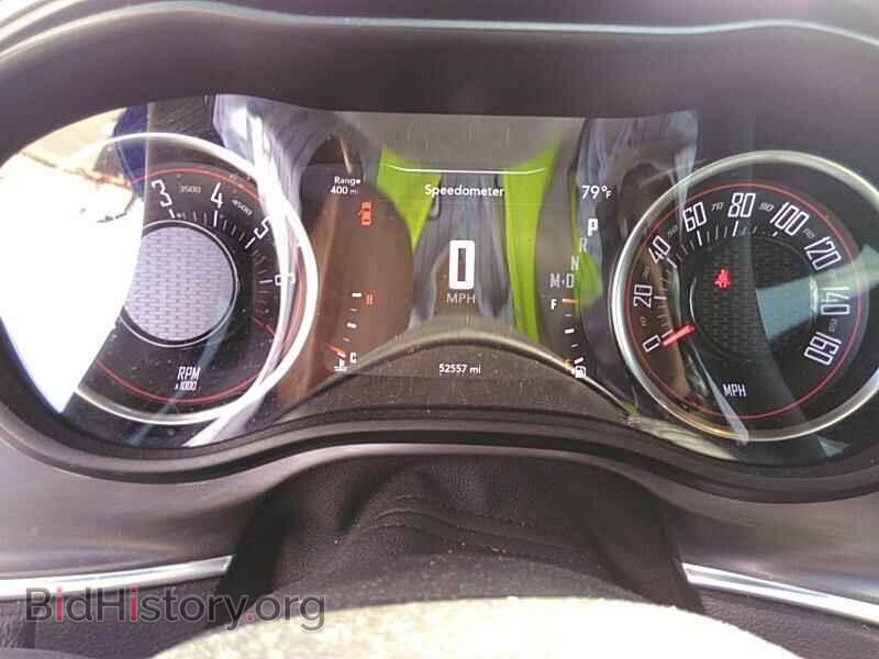 2018 Dodge Challenger - VIN: 2C3CDZAGXJH339450 - Фото 10