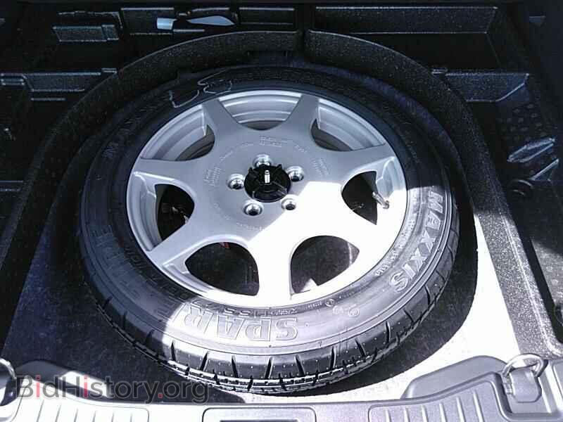 2020 Ford Escape - VIN: 1FMCU9J97LUA77489 - Фото 13