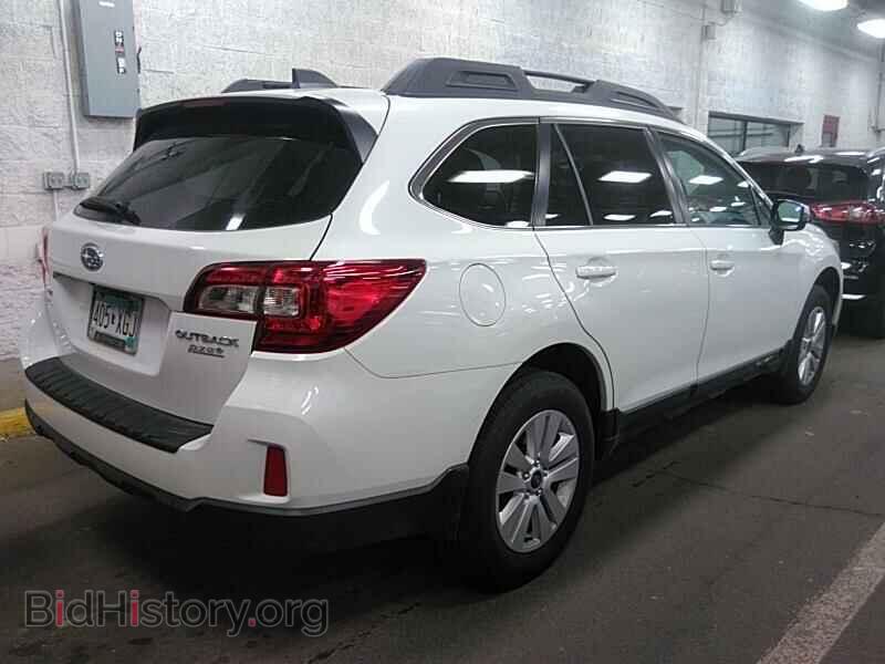 2017 Subaru Outback - VIN: 4S4BSAFC1H3411598 - Фото 2