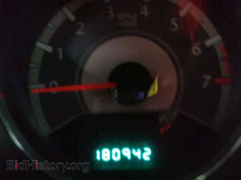 2012 Chrysler 200 - VIN: 1C3CCBBB6CN267721 - Photo 5