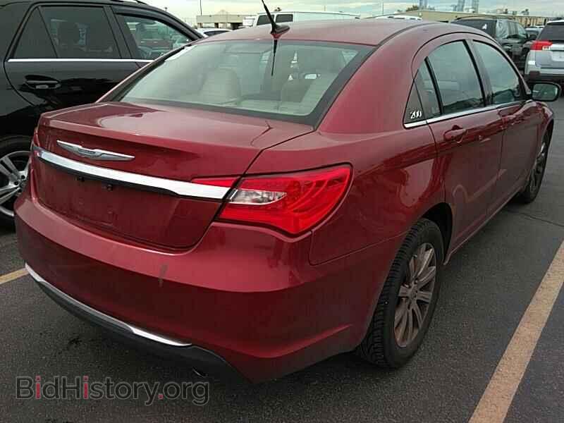 2011 Chrysler 200 - VIN: 1C3BC1FGXBN539956 - Фото 2