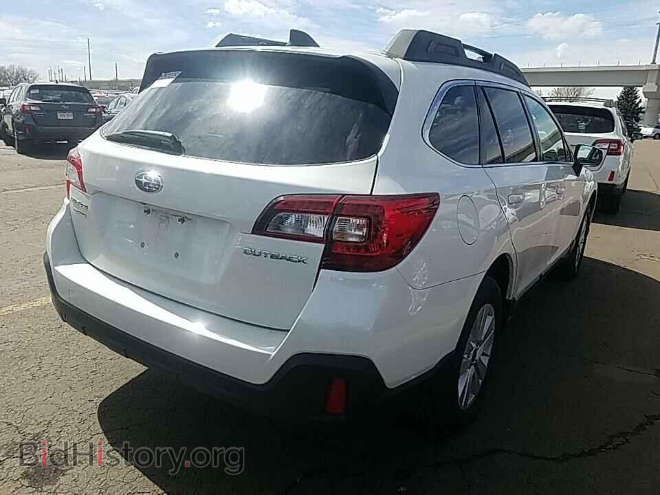 2019 Subaru Outback - VIN: 4S4BSAFC5K3377091 - Фото 2