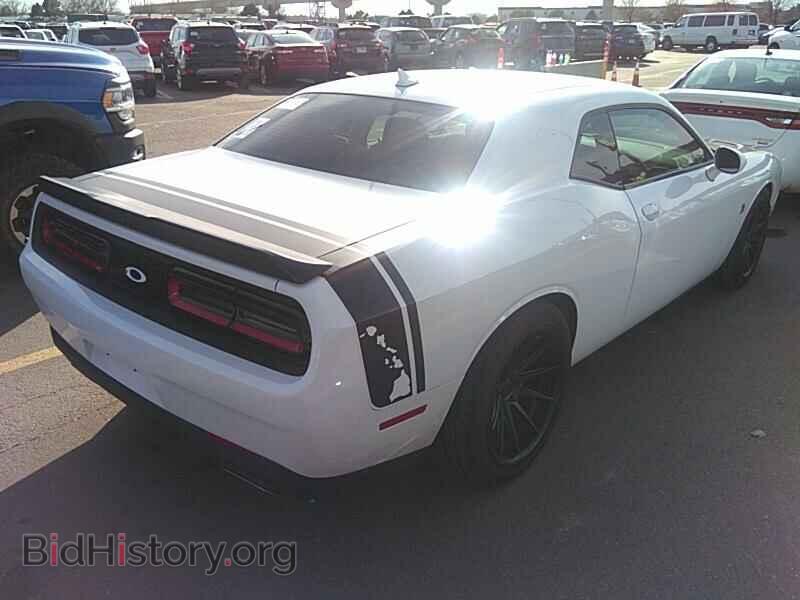 2016 Dodge Challenger - VIN: 2C3CDZFJ9GH169126 - Фото 2