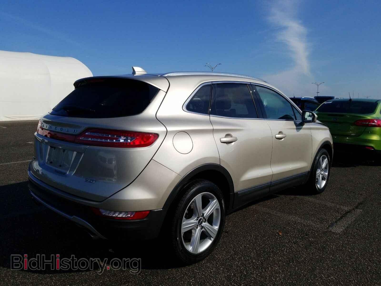 2017 Lincoln MKC - VIN: 5LMCJ1C98HUL32663 - Фото 2