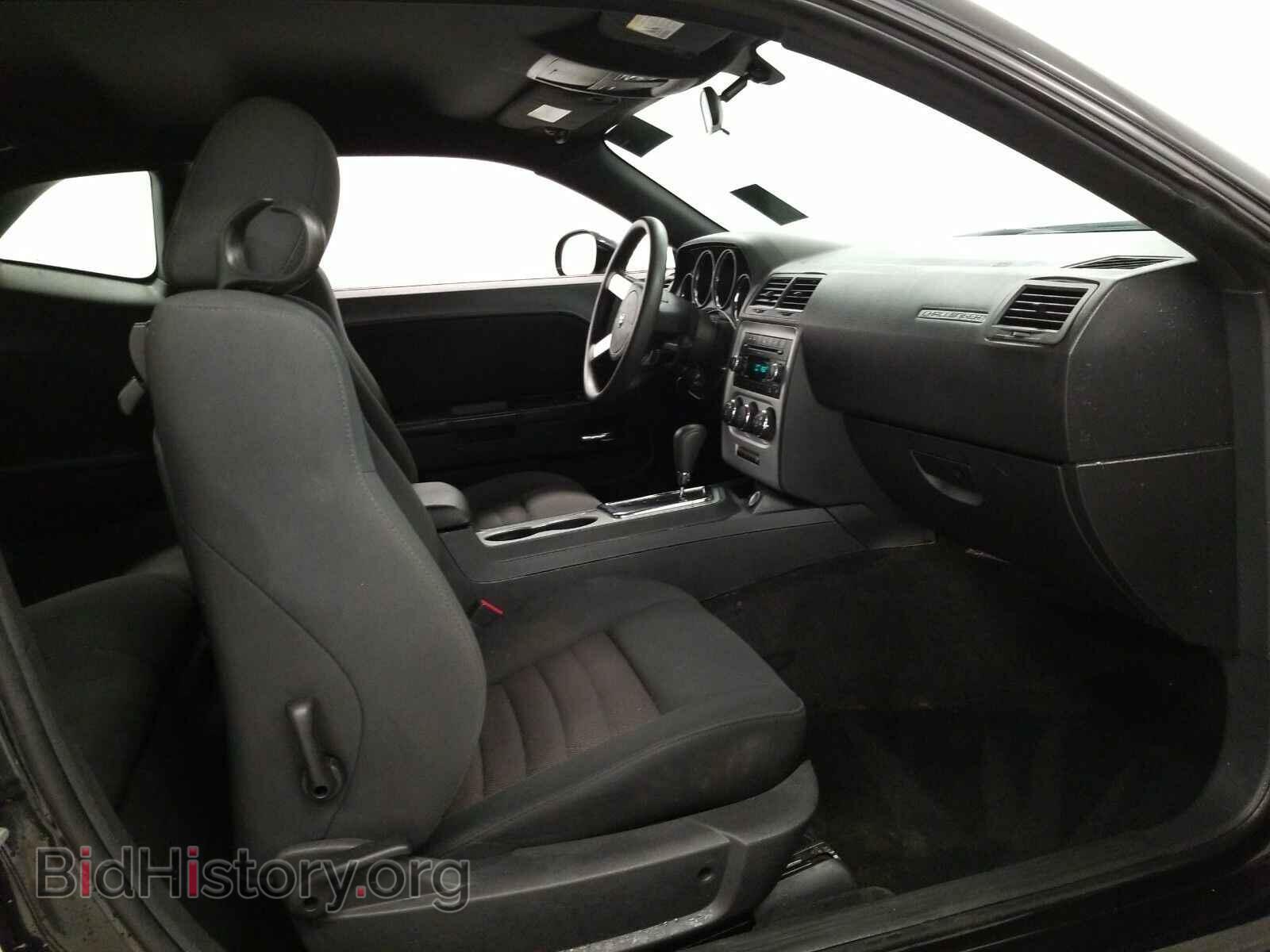 2010 Dodge Challenger - VIN: 2B3CJ4DV7AH141136 - Фото 8