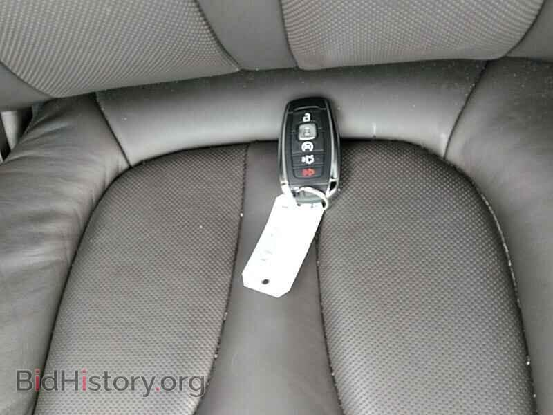 2017 Lincoln MKC - VIN: 5LMCJ2C9XHUL27924 - Photo 9
