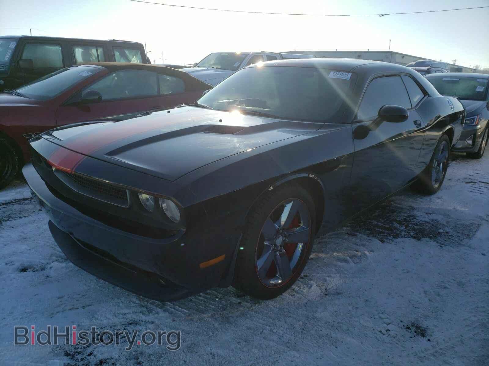 Фотография 2C3CDYAGXCH240592 - Dodge Challenger 2012