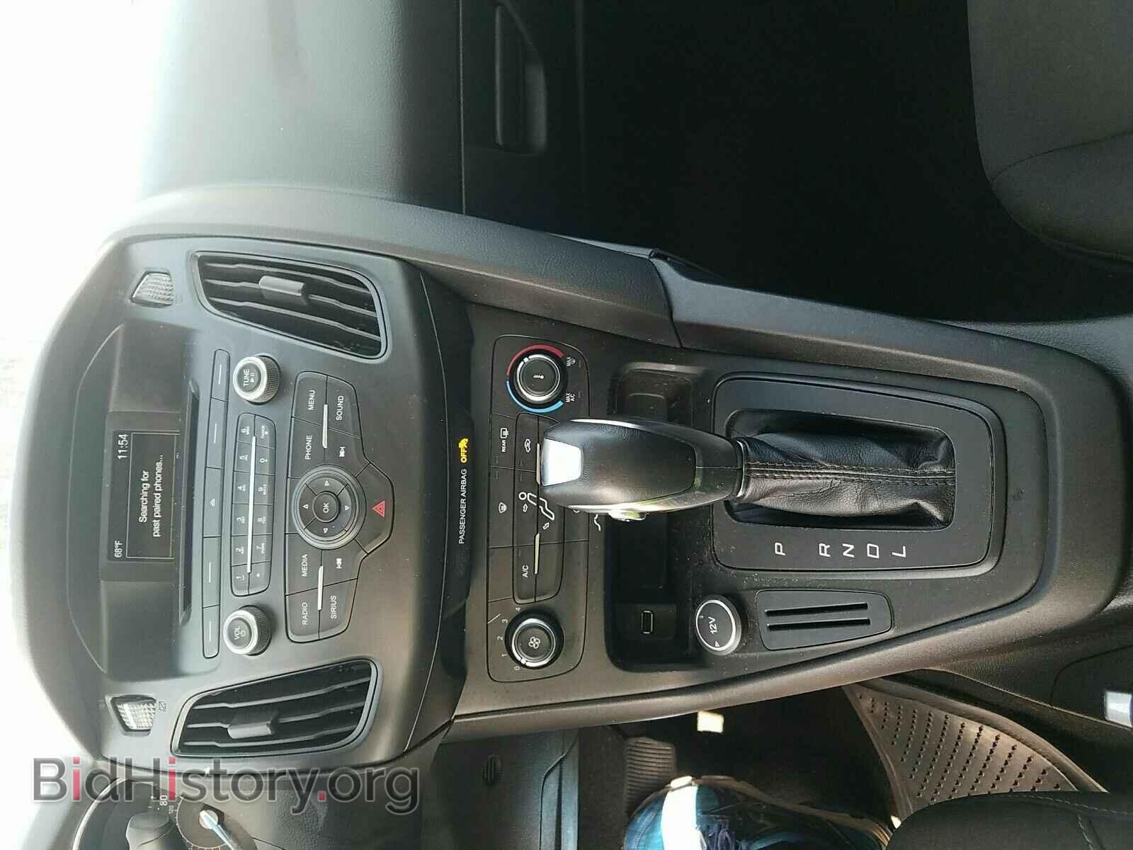 2015 Ford Focus - VIN: 1FADP3F26FL209697 - Фото 4