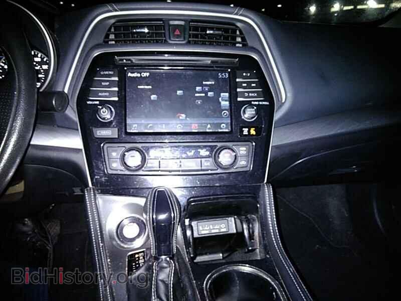 2017 Nissan Maxima - VIN: 1N4AA6AP3HC410808 - Фото 4