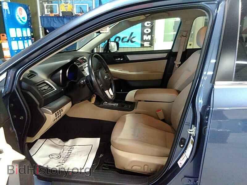 2017 Subaru Outback - VIN: 4S4BSAFC9H3292490 - Фото 3